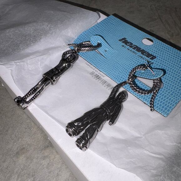 Heaven by Marc Jacobs Earrings Deftones Aged Silver Earings Deftones Cowboy NWT - Picture 4 of 8